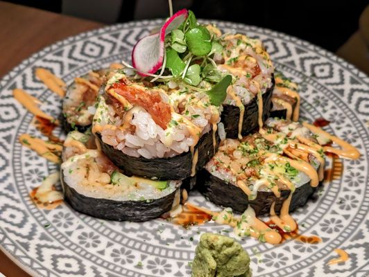 Kaeru Sushi & Grill by null