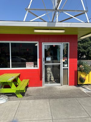 Taqueria Flores by null