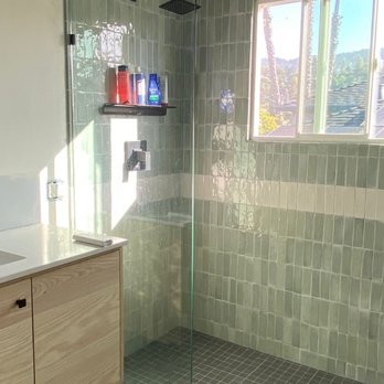 Ethos Built - Full bath after remodel. - General Contractors Near Me - Oakland, California Ethos Built - Full bath after remodel. - General Contractors Near Me - Oakland, California