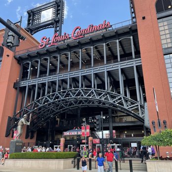 Busch Stadium - Stadiums & Arenas Near Me - Saint Louis, Missouri