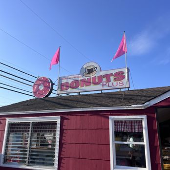 Donuts Plus - Exterior - Bakeries Near Me - Lavallette, New Jersey Donuts Plus - Exterior - Bakeries Near Me - Lavallette, New Jersey