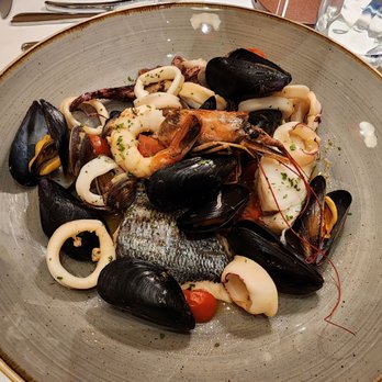 Accènto - Seafood stew - Napoletana Near Me - Sorrento, NA