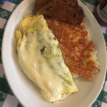 Lisa's Radial Cafe - Build-your own omelette! - Breakfast & Brunch Near Me - Omaha, Nebraska Lisa's Radial Cafe - Build-your own omelette! - Breakfast & Brunch Near Me - Omaha, Nebraska