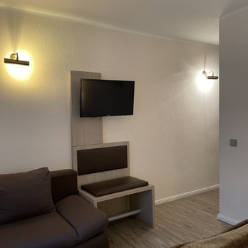 Hotel Bischofshol - ... Zimmereinblicke ... - Hotels Near Me - Hanover, NI