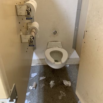Camp 4 - They are disgusting and smell like feces - Campgrounds Near Me - Yosemite National Park, California Camp 4 - They are disgusting and smell like feces - Campgrounds Near Me - Yosemite National Park, California
