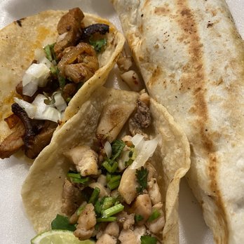 Tacos Lupita - Beef burrito with chicken and pork tacos - Mexican Near Me - Nampa, Idaho Tacos Lupita - Beef burrito with chicken and pork tacos - Mexican Near Me - Nampa, Idaho