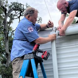 RV Rescue - Awnings don't last forever. Whether it's old age or the wind takes it away. We can replace it.