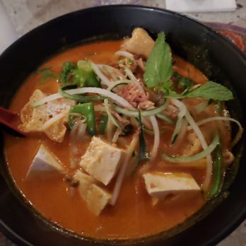 Laut - Curry Laksa Broth Noodle Soup - Thai Near Me - New York, New York Laut - Curry Laksa Broth Noodle Soup - Thai Near Me - New York, New York