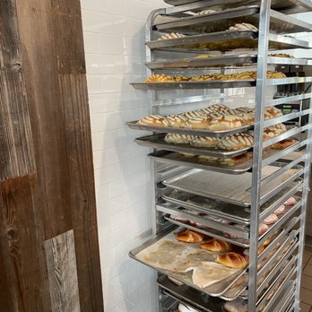 El Molino de Oro - Fresh bakery from the kitchen - Mexican Near Me - Orange, California El Molino de Oro - Fresh bakery from the kitchen - Mexican Near Me - Orange, California