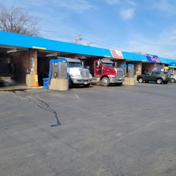 Dr Huggs Car Wash