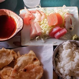 Sashimi and shrimp/vegetable tempura combination
