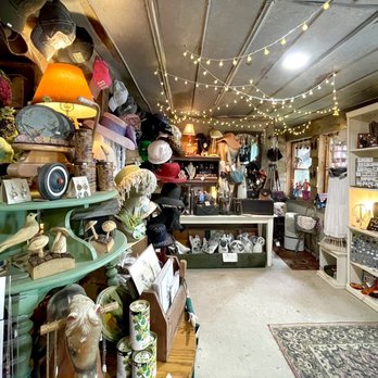 Folksiders - Used, Vintage & Consignment Near Me - Burlington, Kentucky