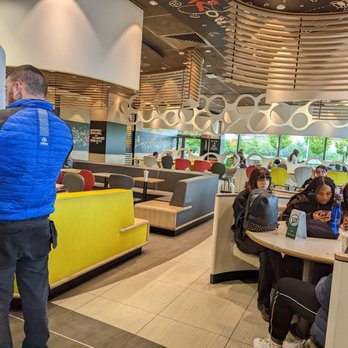 McDonald's - Inside - Burgers Near Me - Kilkenny, KK McDonald's - Inside - Burgers Near Me - Kilkenny, KK