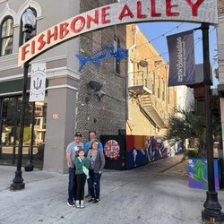 Fishbone Alley