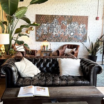 Society 57 - Inside - Coffee & Tea Near Me - Aurora, Illinois Society 57 - Inside - Coffee & Tea Near Me - Aurora, Illinois
