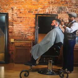 The Grooming Lounge “A Vintage Barbershop”