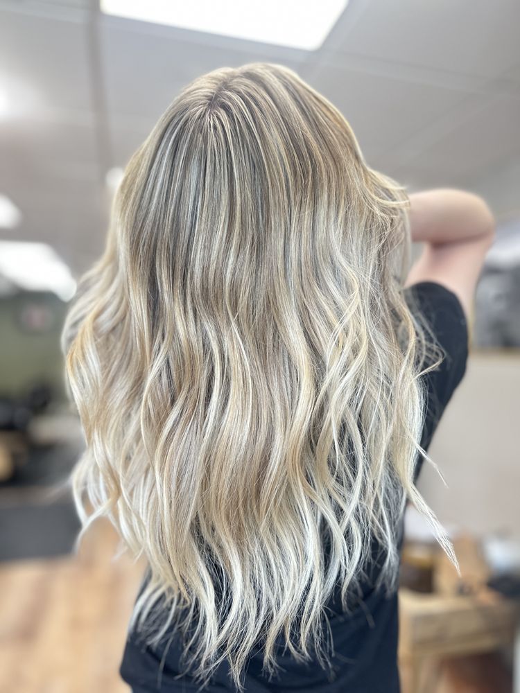 Regional Hair Logo