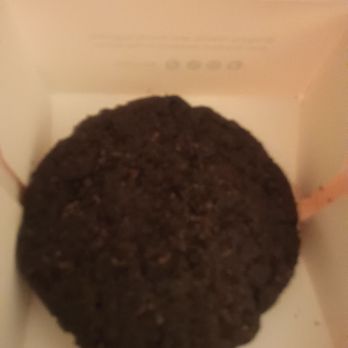 Crumbl - Pembroke - Oreo sandwich cookie - Bakeries Near Me - Virginia Beach, Virginia Crumbl - Pembroke - Oreo sandwich cookie - Bakeries Near Me - Virginia Beach, Virginia