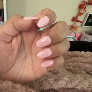 Luxurious Nail Lounge - What they gave me. - Nail Salons Near Me - Huntington Beach, California