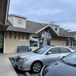 Island Art Supplies