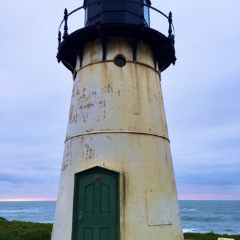Point Montara Light Station - Landmarks & Historical Buildings Near Me
