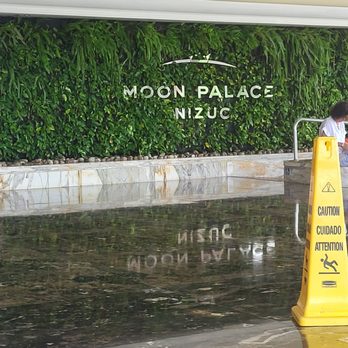 Moon Palace Cancun - Entrance - Resorts Near Me - Cancún, ROO