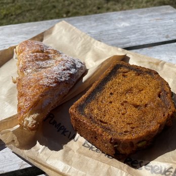 Mobjack Coffee Roasters and Petite Cafe - Peach turnover and Pumpkin Loaf - Coffee Roasteries Near Me - Yorktown, Virginia