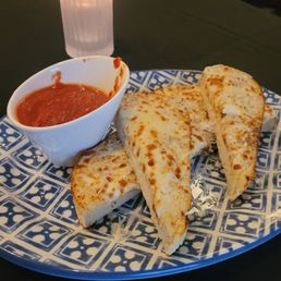 Truffle garlic bread