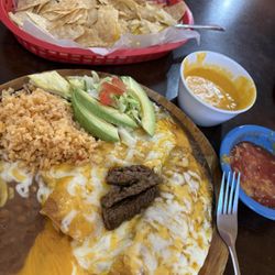 El Zarape - Skillet enchiladas