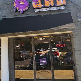 Beyond Amazing Donuts - Donuts Near Me - Charlotte, North Carolina Beyond Amazing Donuts - Donuts Near Me - Charlotte, North Carolina