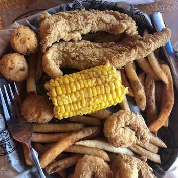 Razzoo's Cajun Cafe - Fried Shrimp & Catfish Combo - Cajun/Creole Near Me - Cedar Hill, Texas Razzoo's Cajun Cafe - Fried Shrimp & Catfish Combo - Cajun/Creole Near Me - Cedar Hill, Texas