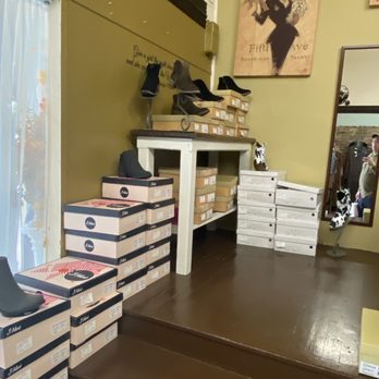 J Jordan - Accessories Near Me - Shelbyville, Tennessee