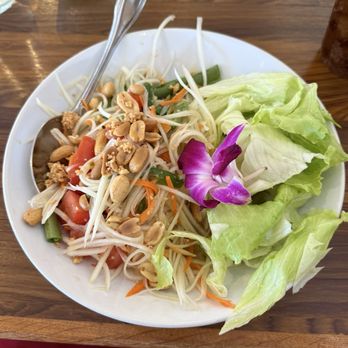 Peinto Thai Kitchen - Papaya salad - Thai Near Me - Las Vegas, Nevada