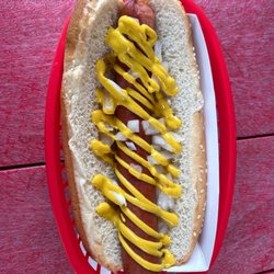Muskoka Brewery - Fun hot dog menu! Classic, Oktoberfest, New Yorker, BLT Dog, and more!