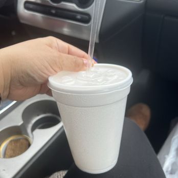 Rahim's Seafood - Small cup, half filled with ice but was charged more than $4 for iced tea/lemonade blend - Southern Near Me - Atlanta, Georgia Rahim's Seafood - Small cup, half filled with ice but was charged more than $4 for iced tea/lemonade blend - Southern Near Me - Atlanta, Georgia