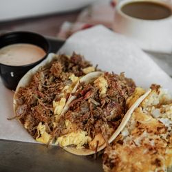 Hud's - Brisket tacos with flour tortilla