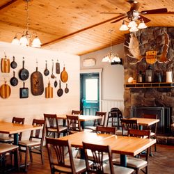 Prey Pub & Eatery - Dining at Prey Pub & Eatery