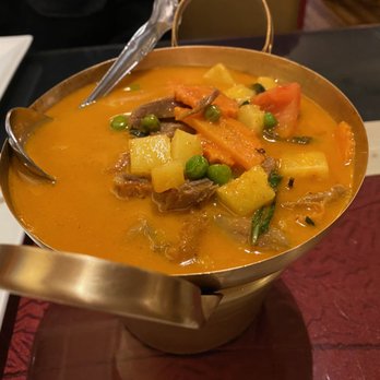 Siam Elephant - Thai Near Me - Carpinteria, California