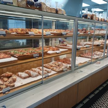 Paris Baguette - Pastries - Bakeries Near Me - Edgewater, New Jersey Paris Baguette - Pastries - Bakeries Near Me - Edgewater, New Jersey