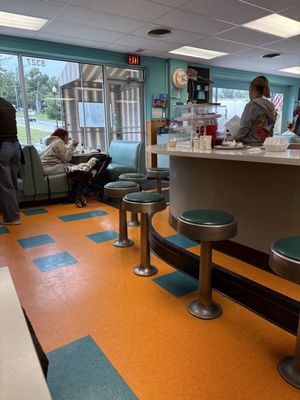 Harold's Koffee House by null