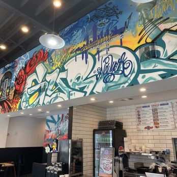 New York Chicken & Gyro - Decor - Halal Near Me - Pasadena, California