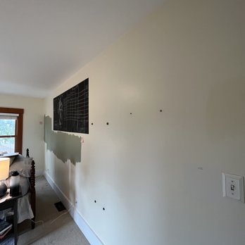 Gabrielle's Fine Touch Painting - Before- Accent Wall - Painters Near Me Gabrielle's Fine Touch Painting - Before- Accent Wall - Painters Near Me
