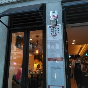 Tapas n' Friends - The entrance - Portuguese Near Me - Porto, 13 Tapas n' Friends - The entrance - Portuguese Near Me - Porto, 13