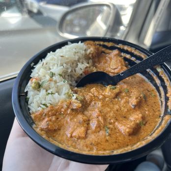 Fusion Indian Cuisine - Butter Chicken Bowl - Indian Near Me - Clovis, California Fusion Indian Cuisine - Butter Chicken Bowl - Indian Near Me - Clovis, California
