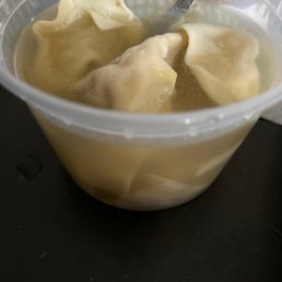Boring S04. Wonton Soup !!!!! Like boiled water with some wontons dropped in Boring S04. Wonton Soup !!!!! Like boiled water with some wontons dropped in 