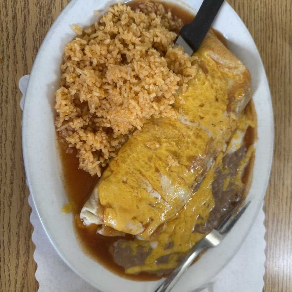 Mama Chus - Hot & fresh Tue Special - beef burrito w/ rice & beans - Mexican Near Me - Orem, Utah Mama Chus - Hot & fresh Tue Special - beef burrito w/ rice & beans - Mexican Near Me - Orem, Utah