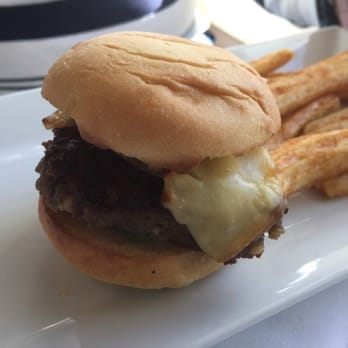 1826 Bistro - Cheeseburger slider.   Goooooood - New American Near Me - Pendleton, South Carolina