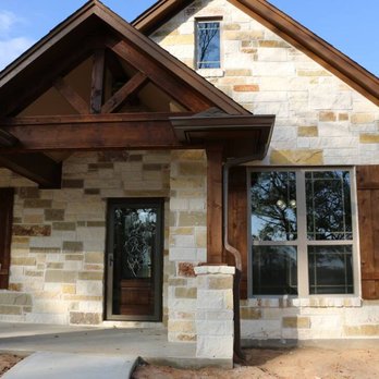 B&B Seamless Gutters - 6" Seamless Aluminum Gutter Installation - Gutter Services Near Me - Waller, Texas