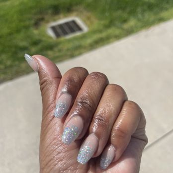 Tranquil Nails and Lashes  - Hombre glitter nail!! - Nail Salons Near Me - Redondo Beach, California