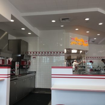 In-N-Out Burger - Drank station - Burgers Near Me - Katy, Texas In-N-Out Burger - Drank station - Burgers Near Me - Katy, Texas